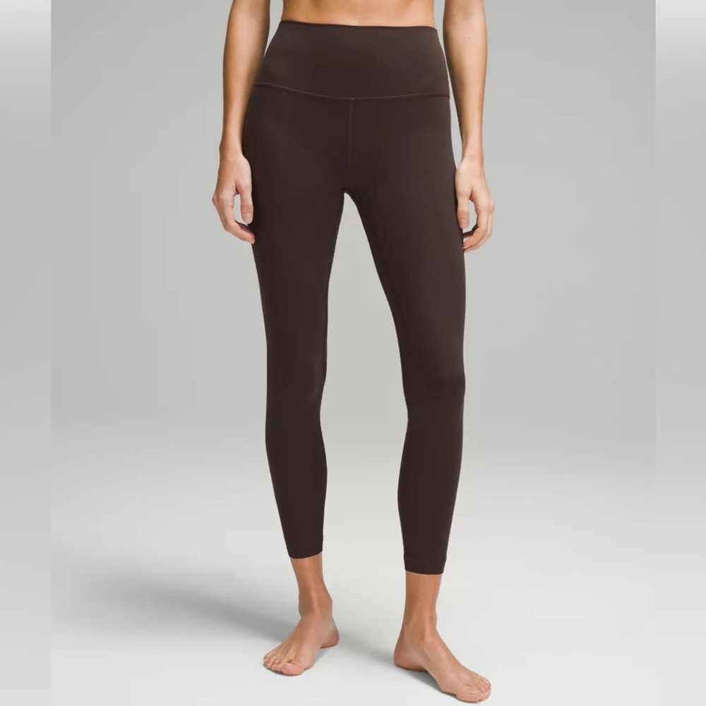 Mid waisted Lululemon Black Leggings